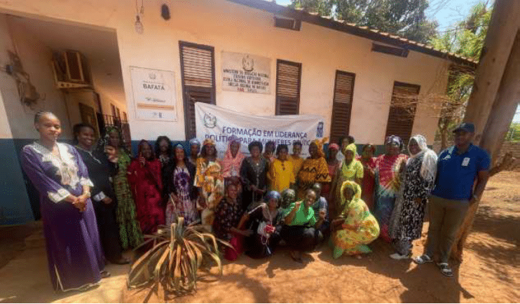 Mulheres desenvolvem competências políticas em Bafatá